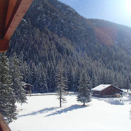 Le Rocher Hotel Champoluc Εξωτερικό φωτογραφία