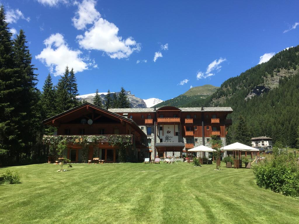 Le Rocher Hotel Champoluc Εξωτερικό φωτογραφία